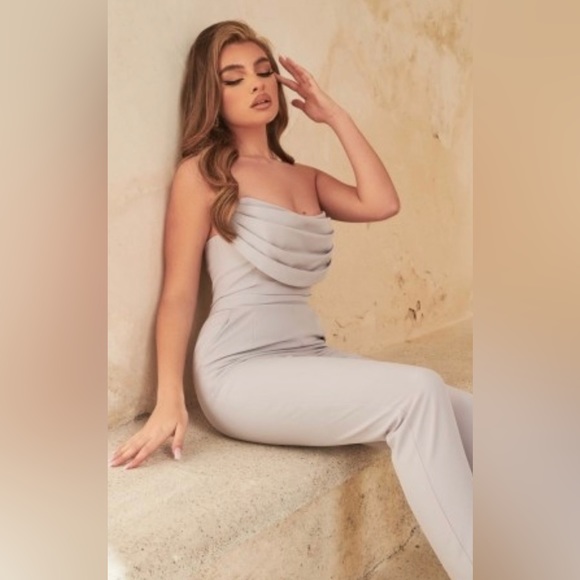 Lavish Alice Pleated Cowl Bandeau Strapless Jumpsuit in Blue Grey - Picture 4 of 11